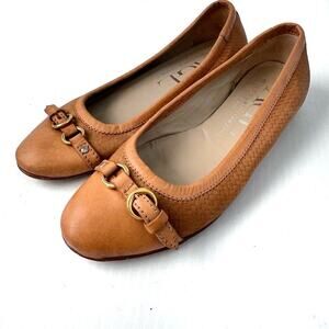 AGL attilio giusti leombruni Monika Cap Toe Ballet Flat tan woven size 35 / 5 US
